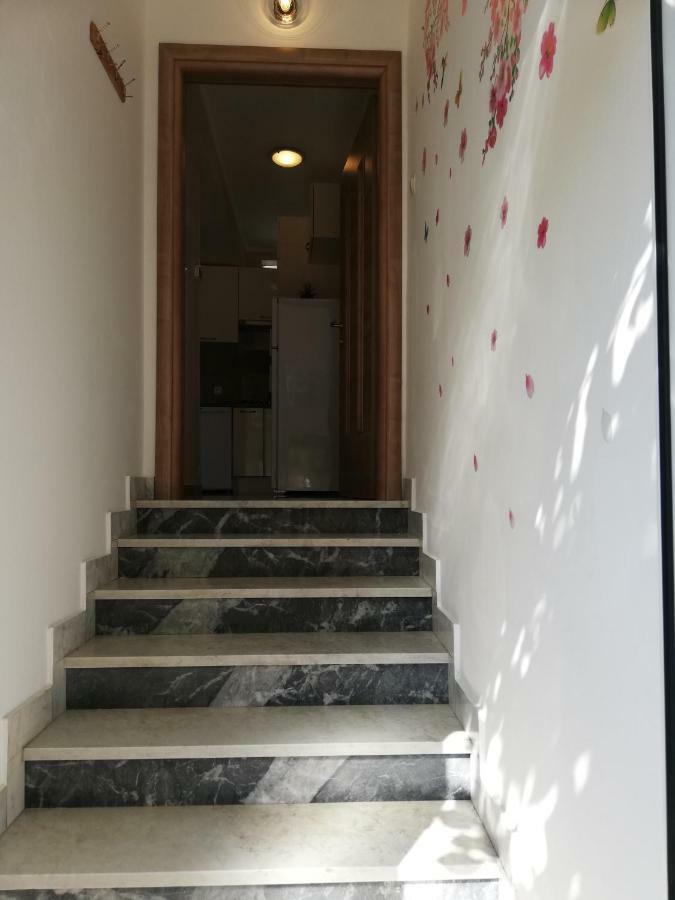 Apartment Luka Mali Lošinj Buitenkant foto